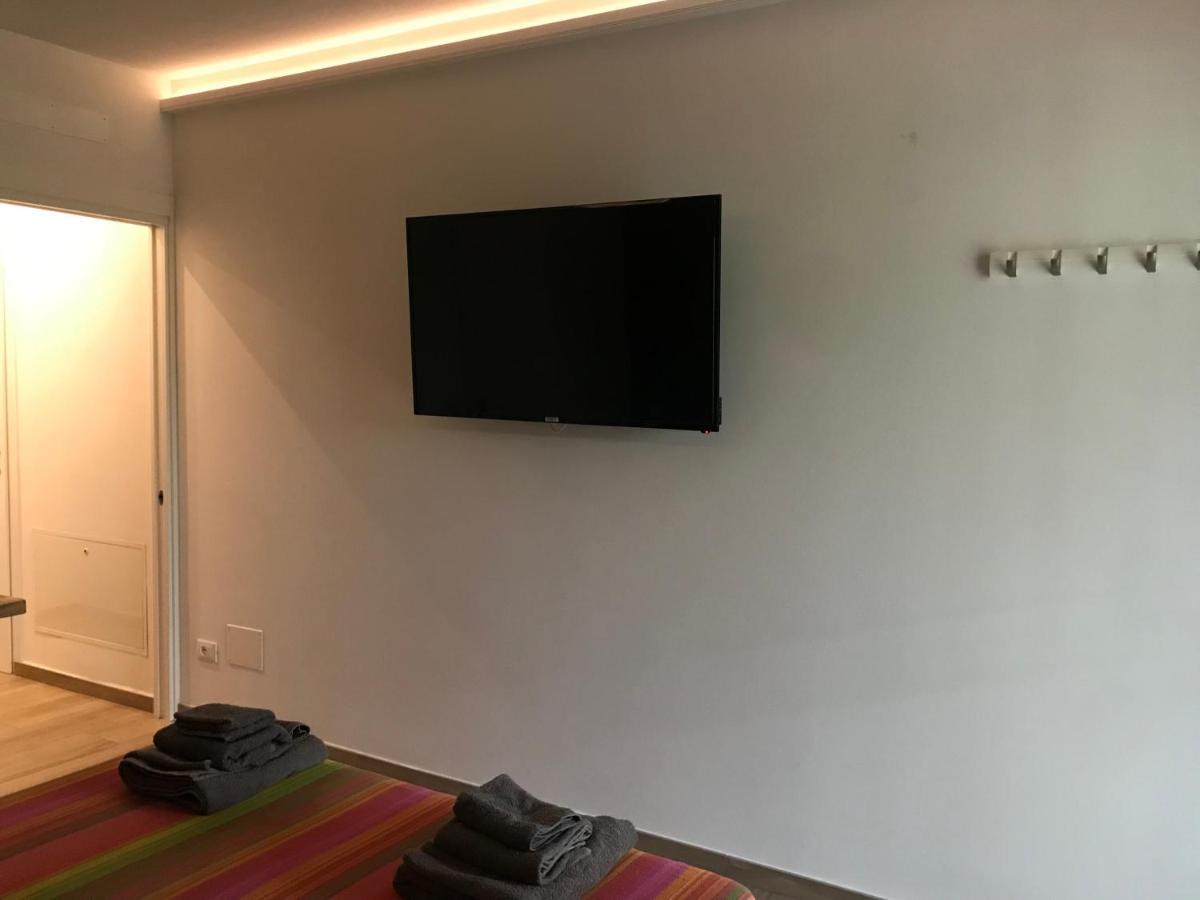 Dimora Aurora Hotel Pastrengo Bagian luar foto