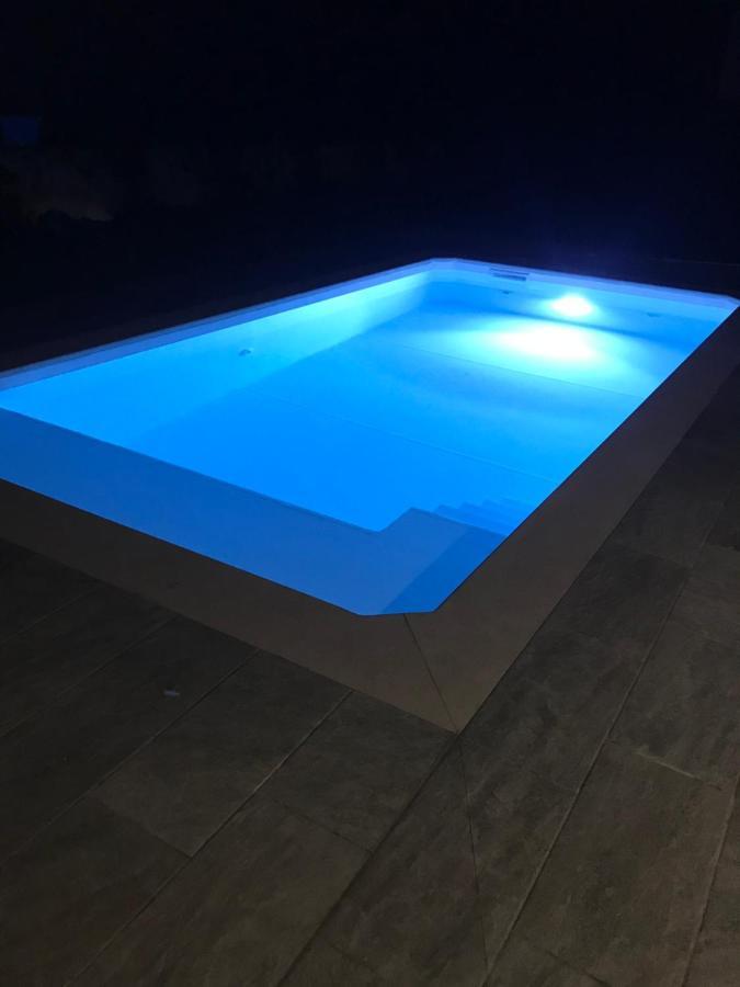 Dimora Aurora Hotel Pastrengo Bagian luar foto